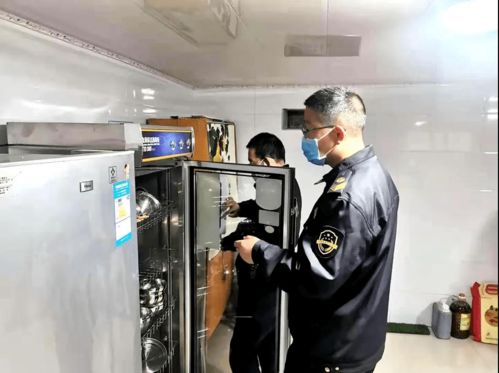 武山縣精準(zhǔn)開展餐飲服務(wù)環(huán)節(jié)食品安全風(fēng)險隱患排查與檢驗檢測服務(wù)